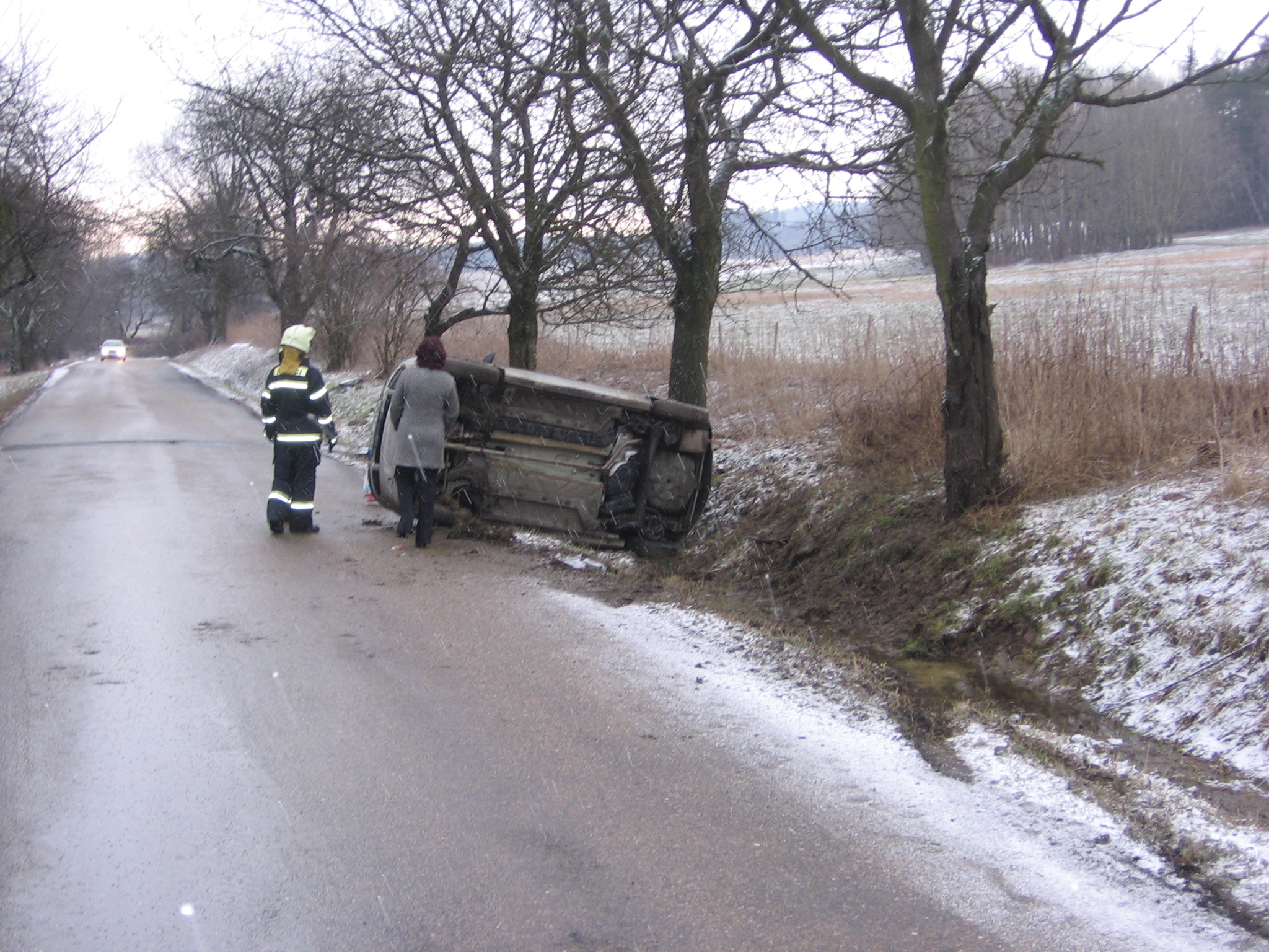 Dopravní nehoda 12.3. - Jestřebice 003.jpg