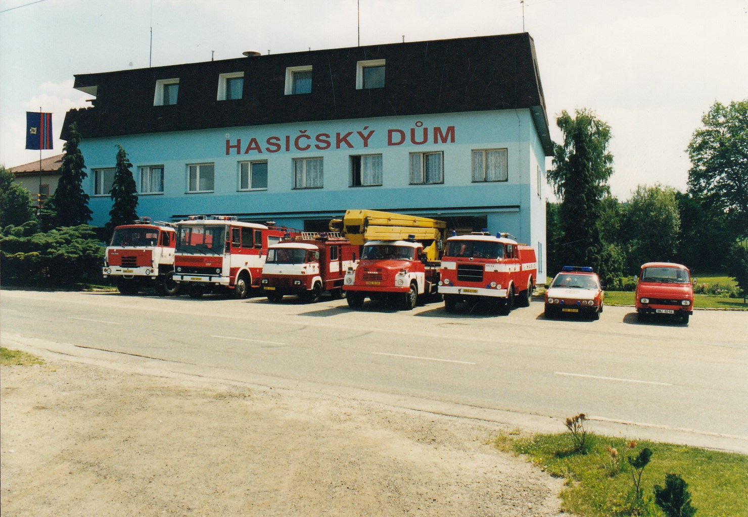 2003_130let_předáníliaz